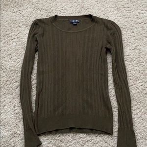 Forest green long sleeve top